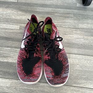 Nike fly knit sneakers